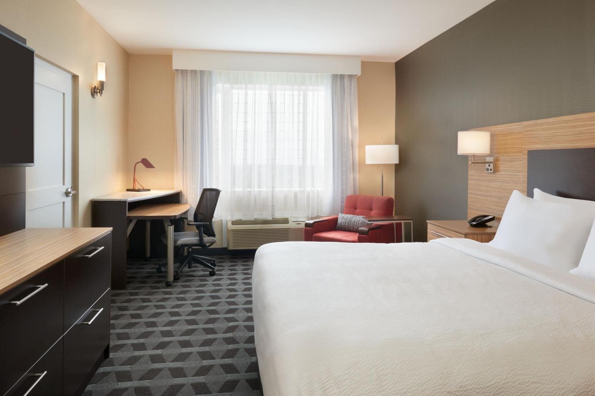Towneplace Suites By Marriott Toronto Oakville Exterior photo