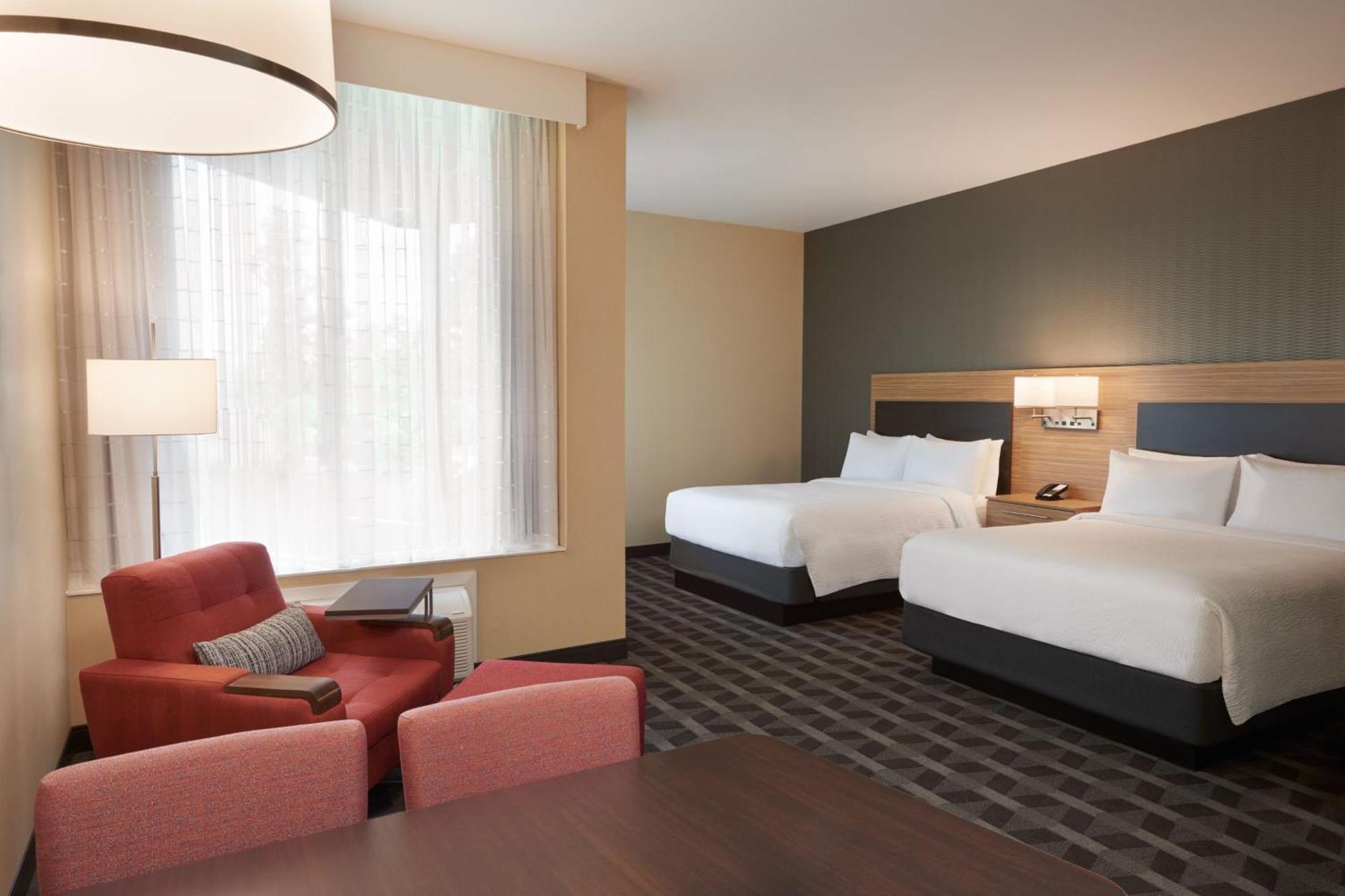 Towneplace Suites By Marriott Toronto Oakville Exterior photo