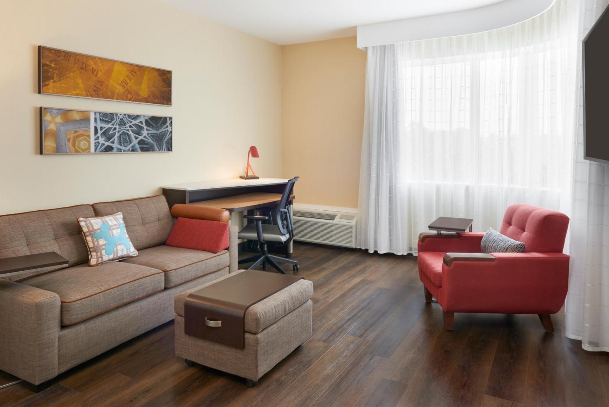 Towneplace Suites By Marriott Toronto Oakville Exterior photo
